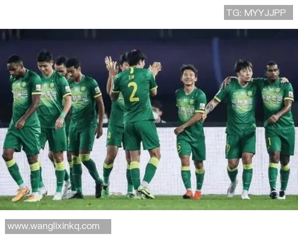 独家分析：上海足球队的意识对比